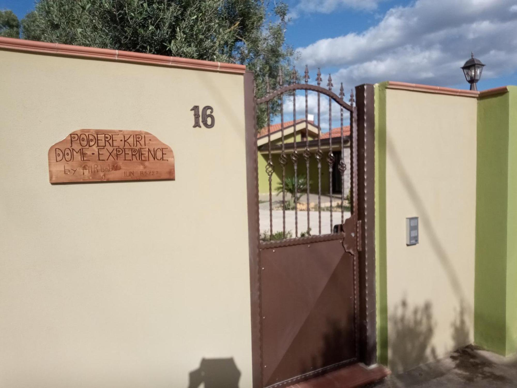 Decimomannu Podere Kiri Dome Experience מראה חיצוני תמונה